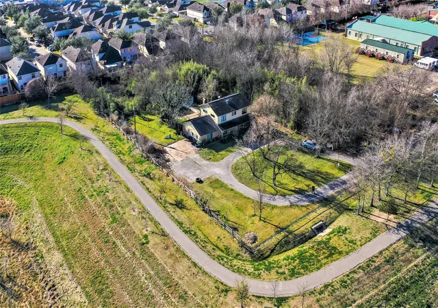Photo 3 of Single family home for sale at 14355 Schiller Rd, Houston, TX 77082 | MLS# 15827542 | Listing updated on 2026-04-16
