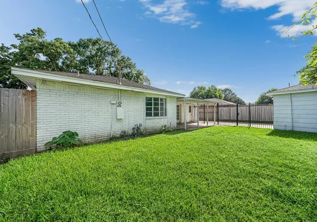 Homes for sale in Houston, TX | 9214 Sharpcrest St, Houston, TX 77036 | MLS# 63289757