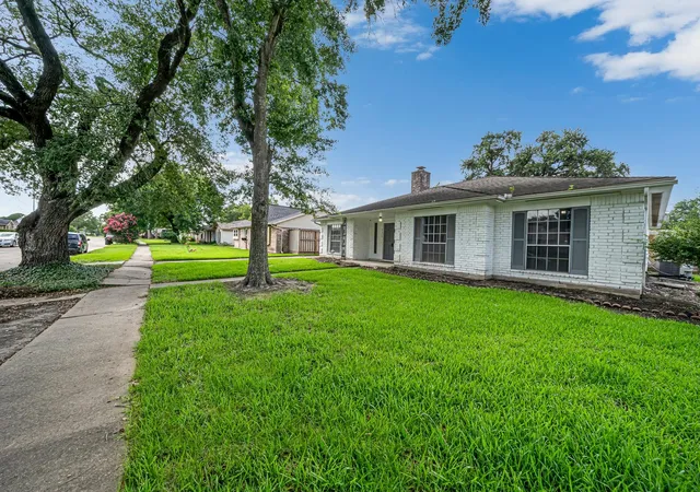 Homes for sale in Houston, TX | 9214 Sharpcrest St, Houston, TX 77036 | MLS# 63289757