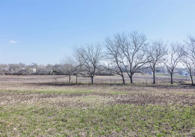 Homes for sale in Fayetteville, TX | 407 Fm 955, Fayetteville, TX 78940 | MLS# 50159013