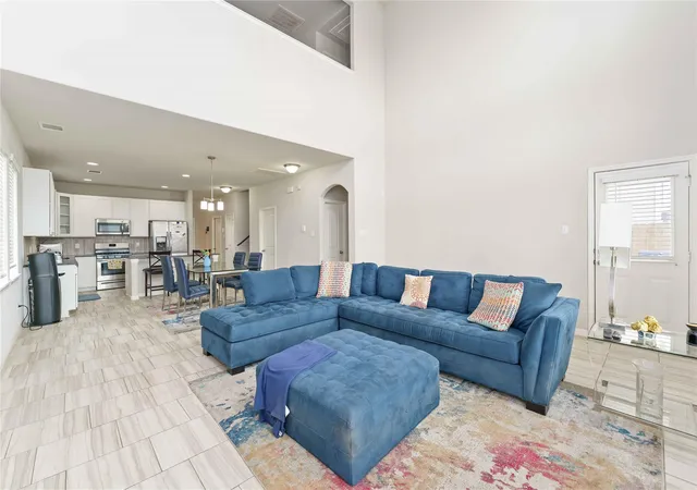 Photo 2 of Sale Pending at 7002 Victorville Dr, Rosharon, TX 77583 | MLS# 71765538 | Listing updated on 2026-04-30