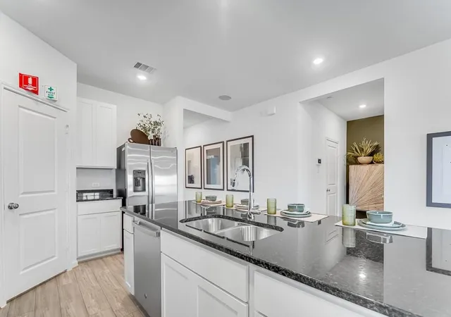 2nd image of 1206 Mattinson Rae Ct, Tomball, TX 77375 | MLS# 47160150