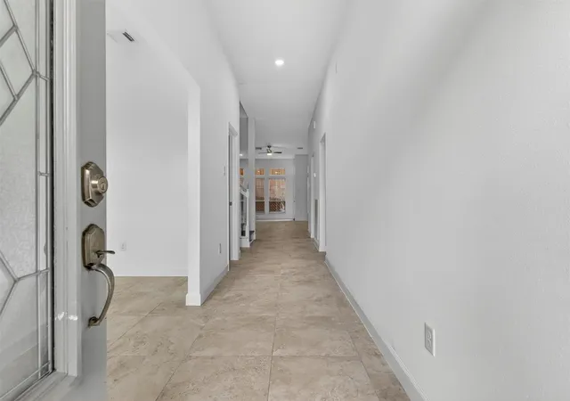 3rd image of 4720 Post Oak Timber Dr #23, Houston, TX 77056 | MLS# 47890098