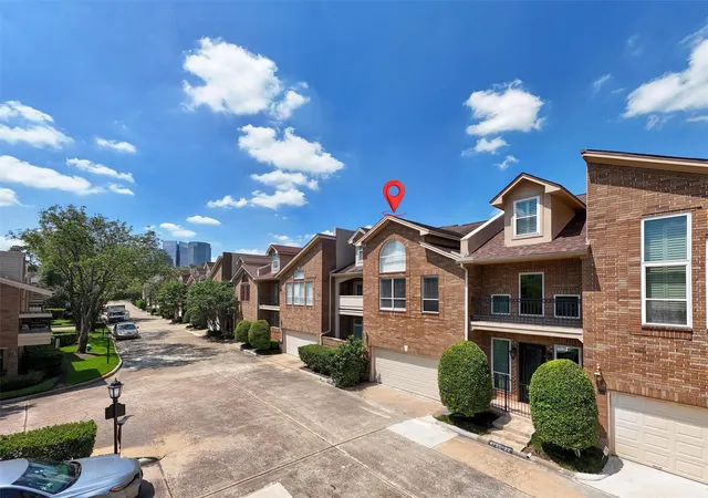 45th image of 4720 Post Oak Timber Dr #23, Houston, TX 77056 | MLS# 47890098