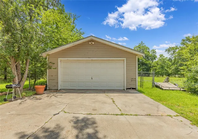 15th image of 9283 State Hwy 75 S, New Waverly, TX 77358 | MLS# 9286536