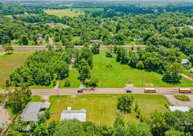 4th image of 9283 State Hwy 75 S, New Waverly, TX 77358 | MLS# 9286536