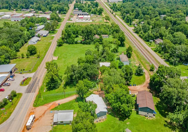 5th image of 9283 State Hwy 75 S, New Waverly, TX 77358 | MLS# 9286536