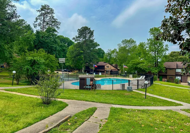 1st image of 200 Fountain Lake W #128, Livingston, TX 77351 | MLS# 48048031
