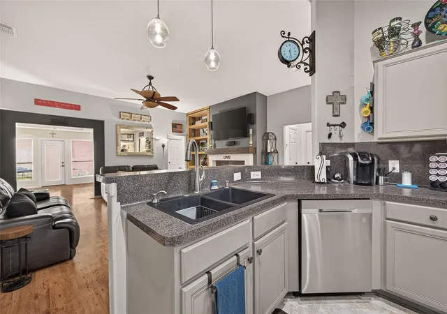 Photo 4 of Single family home for sale at 24223 Emory Green St, Katy, TX 77493 | MLS# 17817722 | Listing updated on 2026-08-20