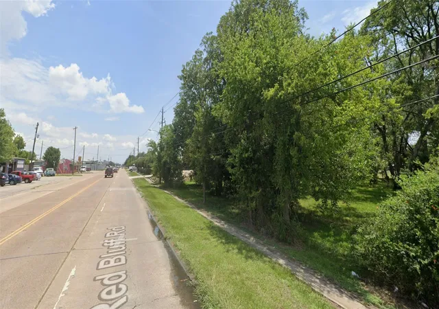 Photo 3 of Land for sale at 2424 Red Blf Rd, Pasadena, TX 77506 | MLS# 31164071 | Listing updated on 2026-05-18