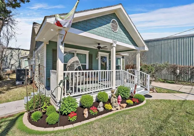 2nd image of 7317 Longview St, Houston, TX 77020 | MLS# 58447004