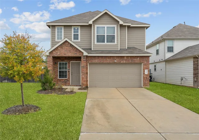 Photo 2 of Single family home for sale at 2205 Angie Kaye Dr, Conroe, TX 77301 | MLS# 71329367 | Listing updated on 2026-06-02
