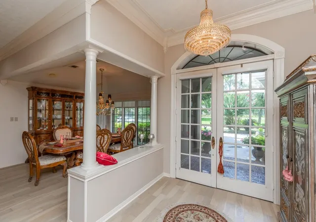 Photo 4 of Single family home for sale at 12 Bayou Bnd, Beaumont, TX 77706 | MLS# 93196519 | Listing updated on 2026-09-21