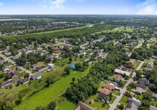 4th image of 7503 Harrison St, Baytown, TX 77521 | MLS# 93867712