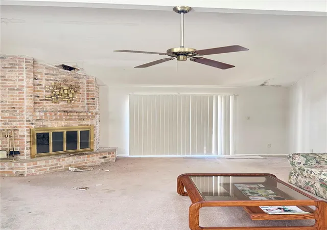 3rd image of 58 April Wind Dr S, Montgomery, TX 77356 | MLS# 92638916