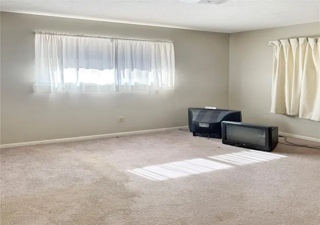 5th image of 58 April Wind Dr S, Montgomery, TX 77356 | MLS# 92638916