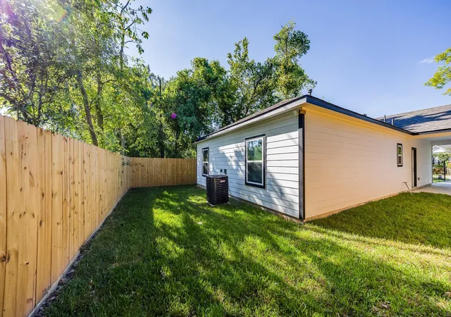 28th image of 3206 Roland St, Houston, TX 77026 | MLS# 59671868