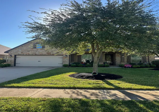 1st image of 1515 E Panorama View Ln, Houston, TX 77089 | MLS# 24675760