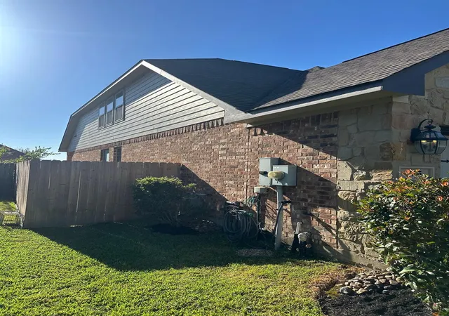 4th image of 1515 E Panorama View Ln, Houston, TX 77089 | MLS# 24675760