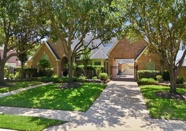 Photo 2 of Single family home for sale at 26315 Wedgewood Park, Cypress, TX 77433 | MLS# 52890939 | Listing updated on 2026-09-02