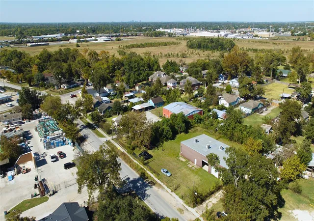 31st image of 4315 Parker Rd, Houston, TX 77093 | MLS# 27388896