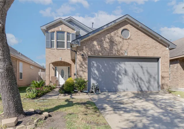 1st image of 13122 Royal Bell Ct, Houston, TX 77047 | MLS# 85528145