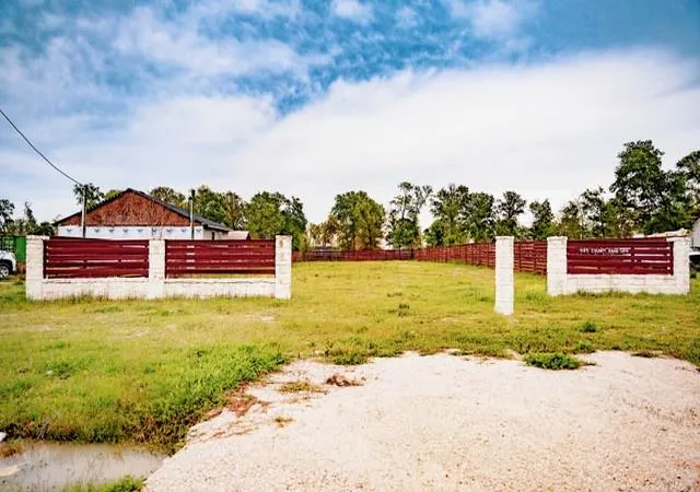 3rd image of 485 County Road 5041, Cleveland, TX 77327 | MLS# 68393705