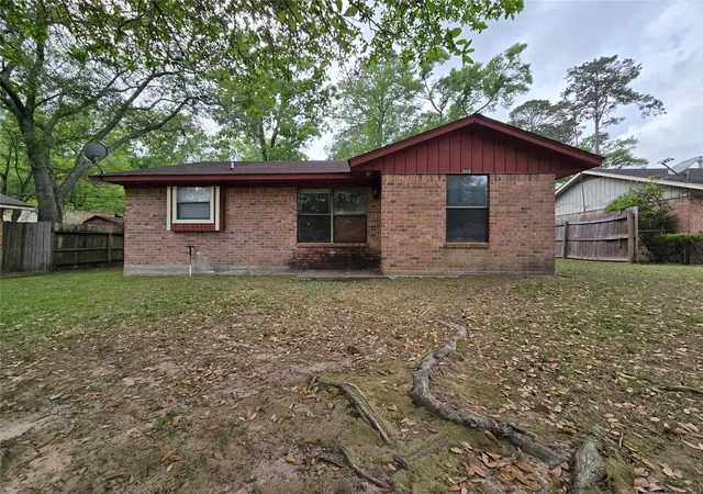 Photo 1 of Single family home for sale at 808 Willow Ave, Cleveland, TX 77327 | MLS# 21969417 | Listing updated on 2026-10-05