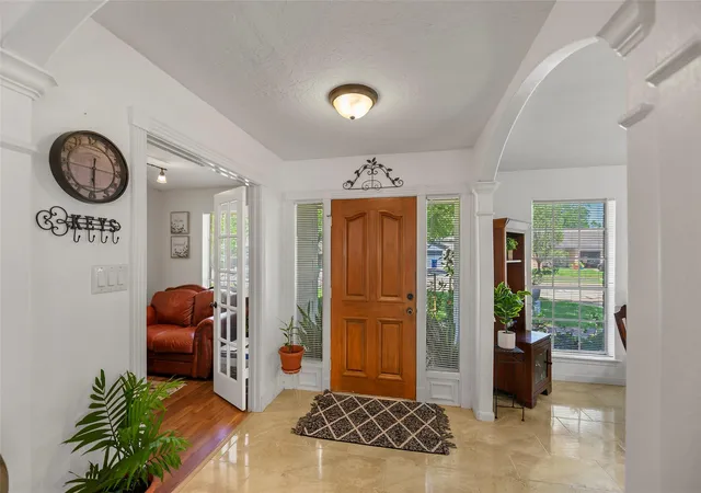 Photo 3 of Single family home for sale at 6815 River Ml Dr, Spring, TX 77379 | MLS# 27294552 | Listing updated on 2026-08-30