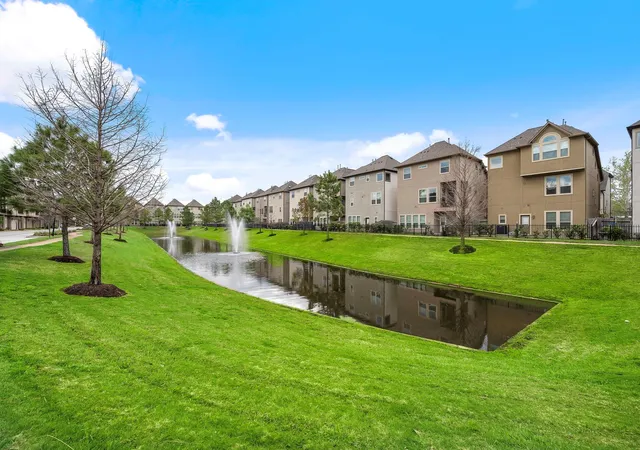 37th image of 1510 Brayson Oaks Pl, Houston, TX 77043 | MLS# 38182605
