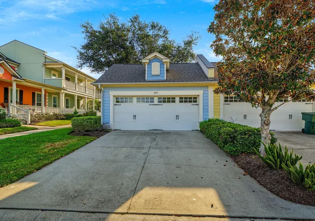Photo 4 of Townhouse for sale at 109 Island Psge Psge, Galveston, TX 77554 | MLS# 67906185 | Listing updated on 2026-08-29