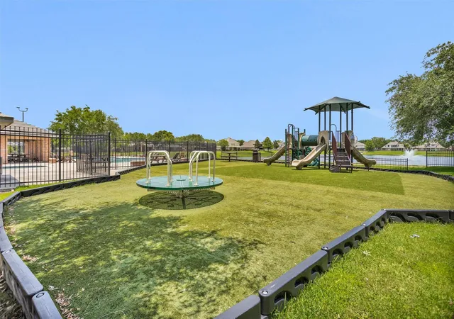 35th image of 2944 Auburn Woods Dr, Pearland, TX 77581 | MLS# 84153337