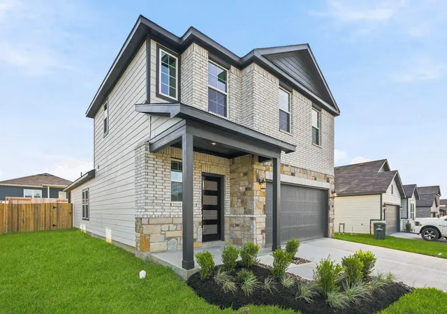 Photo 3 of Single family home for sale at 4524 Wisenbaker Wy, Bryan, TX 77845 | MLS# 82025709 | Listing updated on 2026-09-27
