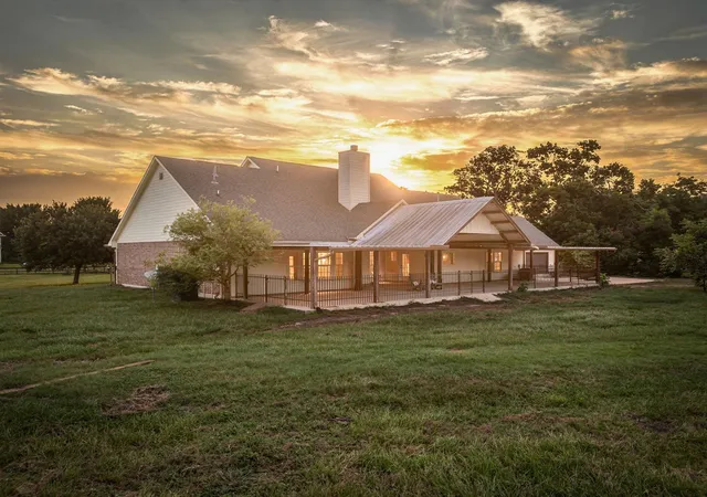 2nd image of 6531 Pool Hill Rd, Fulshear, TX 77441 | MLS# 69905536