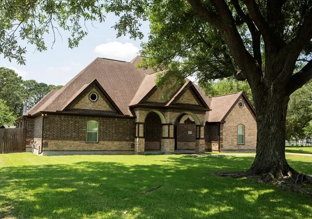 Homes for sale in Beaumont, TX | 8951 N Garden Dr, Beaumont, TX 77705 | MLS# 20283651