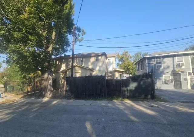 1st image of 6502 W Montgomery Rd, Houston, TX 77091 | MLS# 46999491