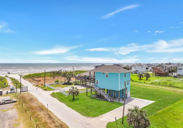 2nd image of 4003 11 Mile Rd, Galveston, TX 77554 | MLS# 57432586