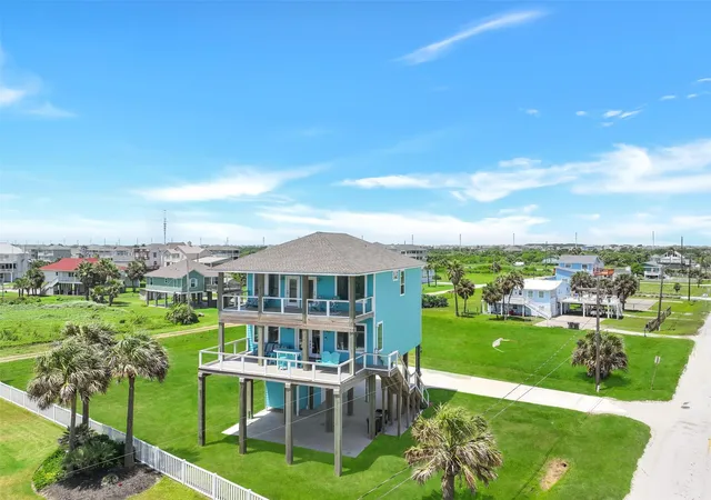 50th image of 4003 11 Mile Rd, Galveston, TX 77554 | MLS# 57432586