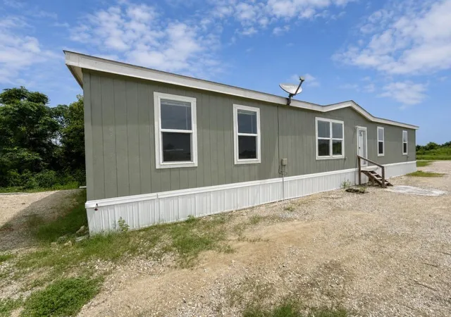 Photo 2 of Sale Pending at 1195 5702 Road, Cleveland, TX 77327 | MLS# 78158354 | Listing updated on 2026-09-01