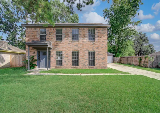 Photo 1 of Single family home for sale at 6935 Falling Waters Dr, Spring, TX 77379 | MLS# 92639527 | Listing updated on 2026-09-16
