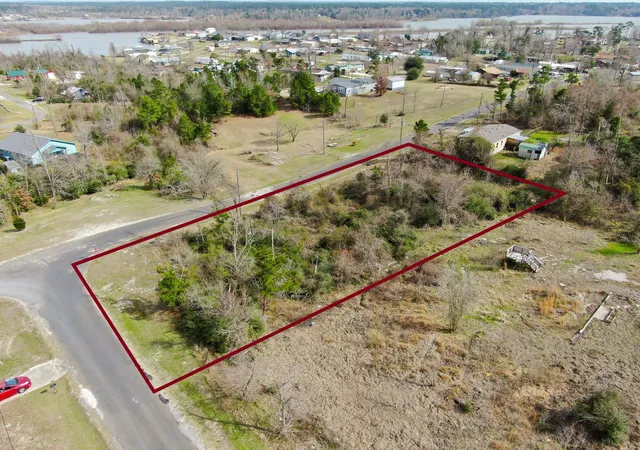 1st image of Tbd W Oak Lee Dr, Onalaska, TX 77360 | MLS# 51170185
