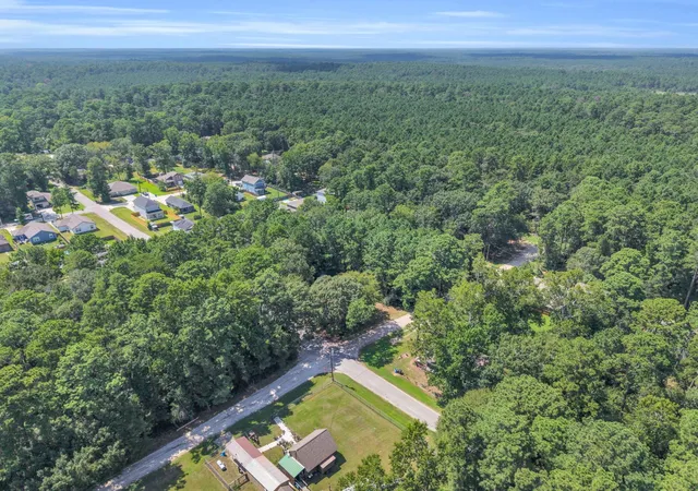 Photo 2 of Land for sale at 00 Evergreen Ln, Montgomery, TX 77356 | MLS# 75532373 | Listing updated on 2026-09-18