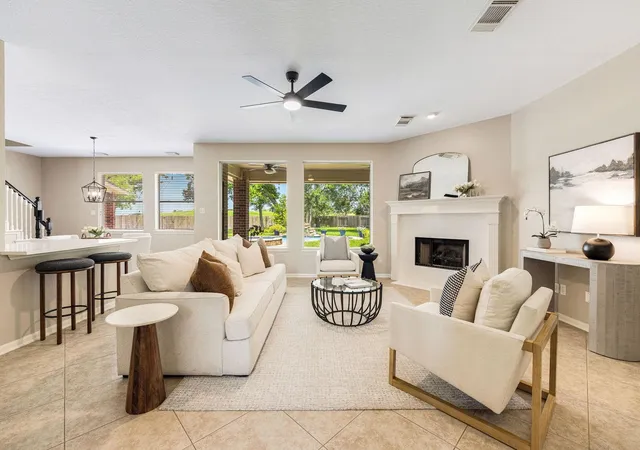 Photo 3 of Single family home for sale at 9603 Randon Ln, Missouri City, TX 77459 | MLS# 80609253 | Listing updated on 2026-09-19