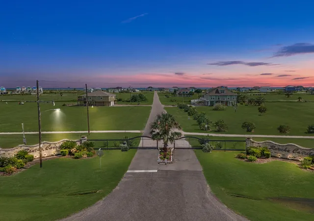 1st image of 804 Rancho Carribe Dr, Port Bolivar, TX 77650 | MLS# 5758906