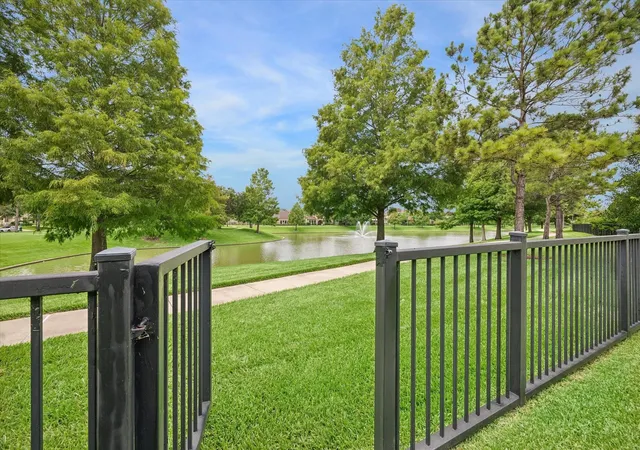 2nd image of 14407 Tivoli Dr, Houston, TX 77077 | MLS# 48678243