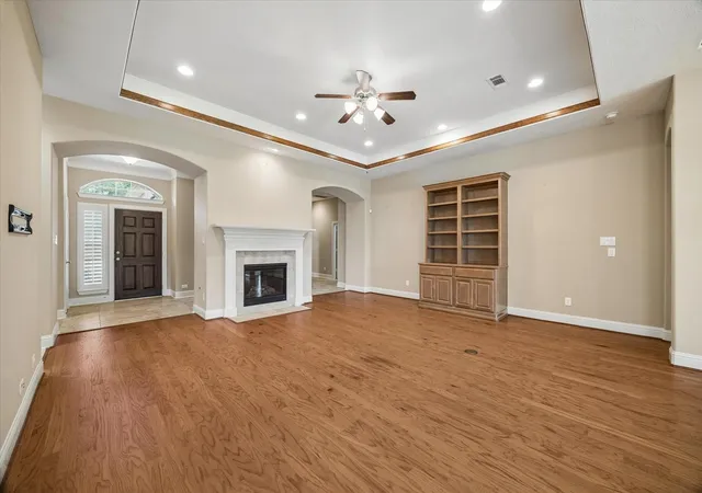 5th image of 14407 Tivoli Dr, Houston, TX 77077 | MLS# 48678243