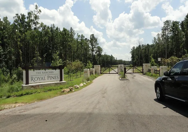 Photo 1 of Land for sale at Tbd Henry Stuart Ct, Huntsville, TX 77340 | MLS# 64550823 | Listing updated on 2026-09-23