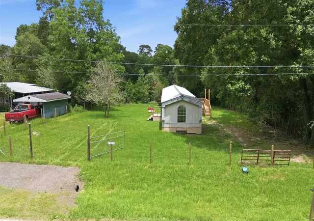 3rd image of 2351 Cherry Creek East Dr, Shepherd, TX 77371 | MLS# 52009641