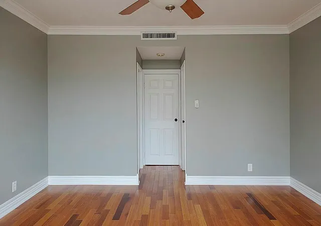 image of 5050 Woodway Dr, Houston, TX 77056