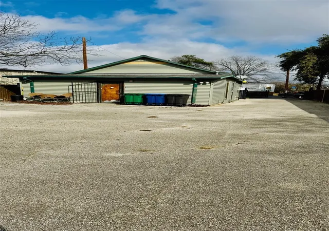 Homes for sale in San Antonio, TX | 414 Vine St, San Antonio, TX 78210 | MLS# 27037501